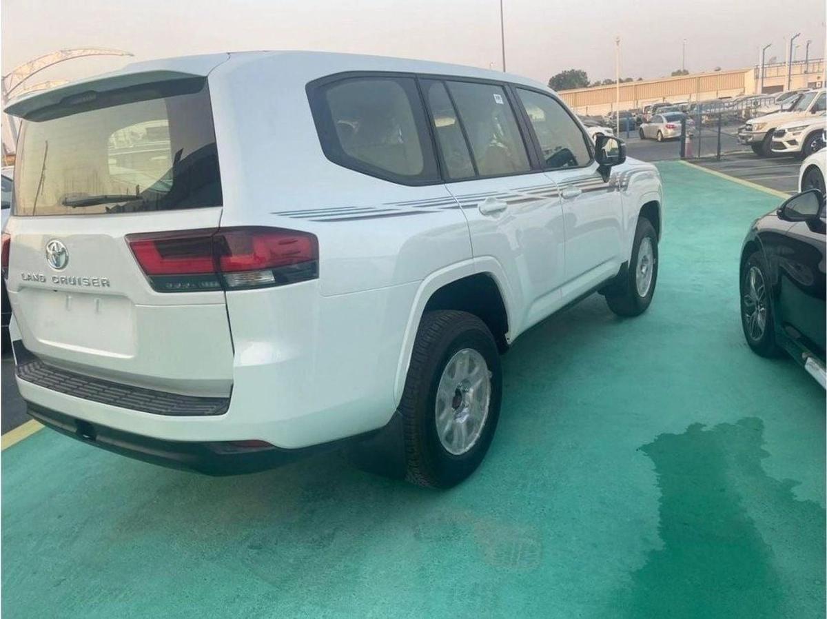 Toyota Land Cruiser 2025 Toyota Landcruiser 4000L Petrol Automatic Zero KM-6-6
