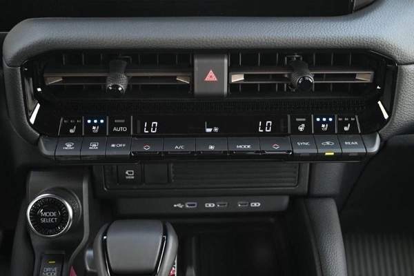 Toyota Prado LC 250 i- FORCE First Edition Hybrid