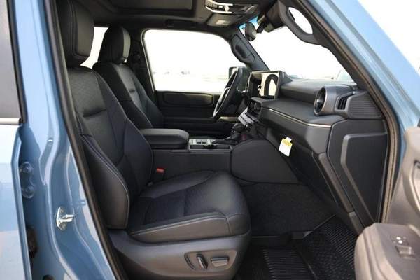 Toyota Prado LC 250 i- FORCE First Edition Hybrid