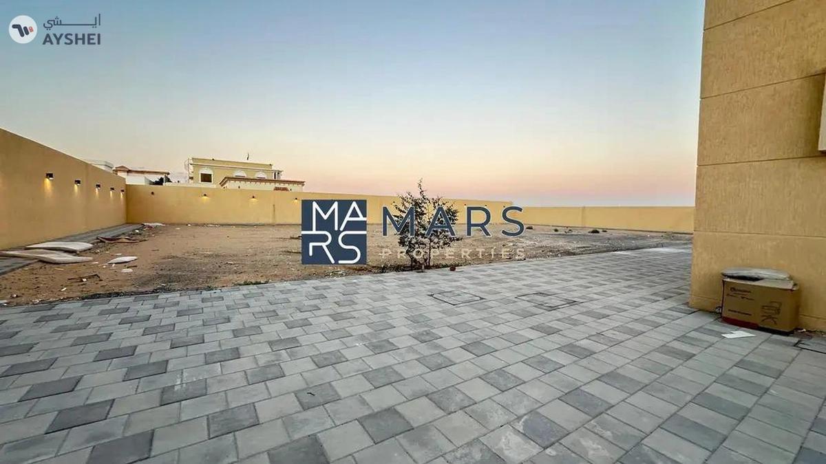 Luxurious five bedrooms stand alone villa is available for rent in AL suyoh Sharjah-1-1