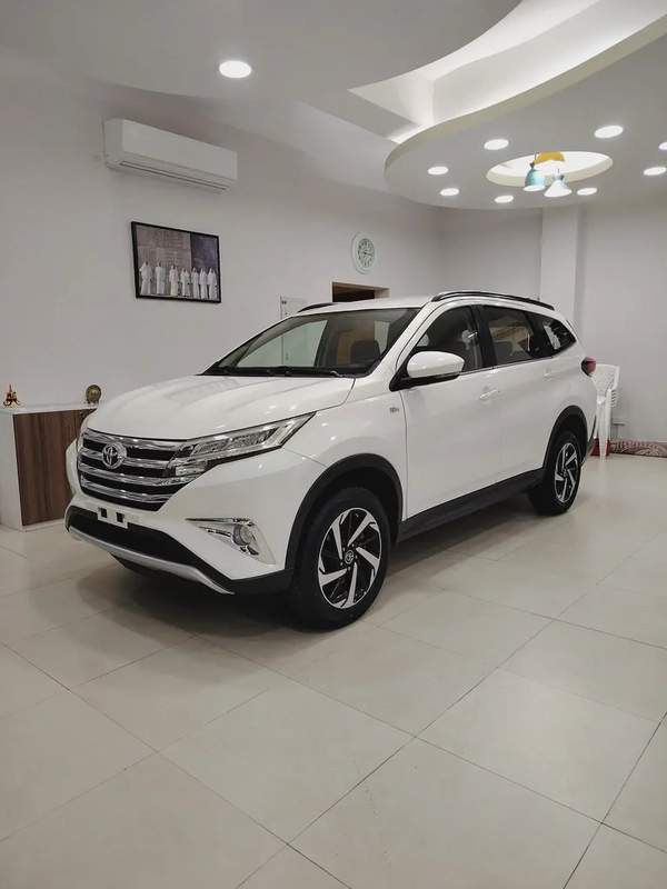 Toyota Rush GX 2022 - GCC Specs - Excellent Condition