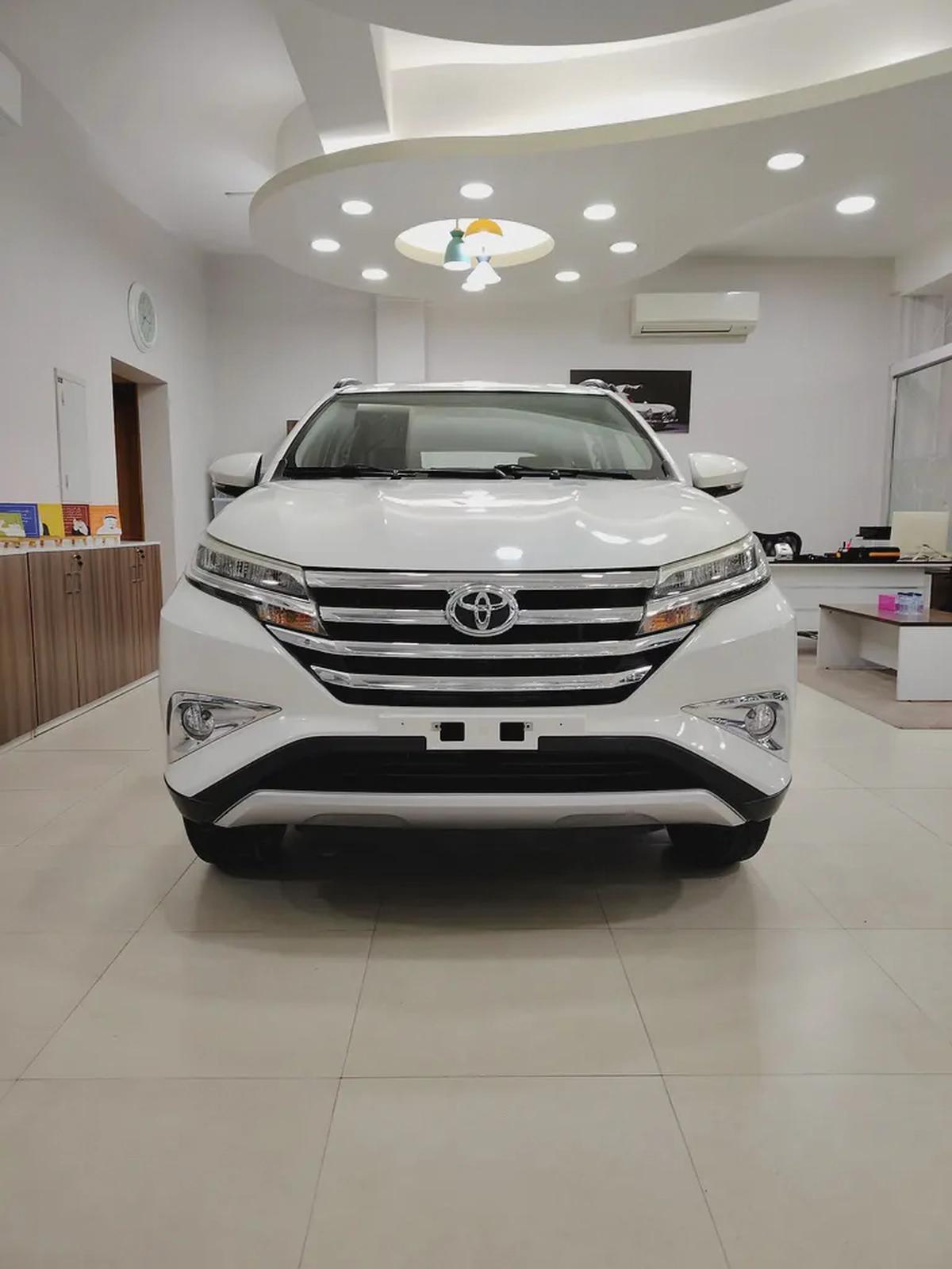 Toyota Rush GX 2022 - GCC Specs - Excellent Condition-1-1