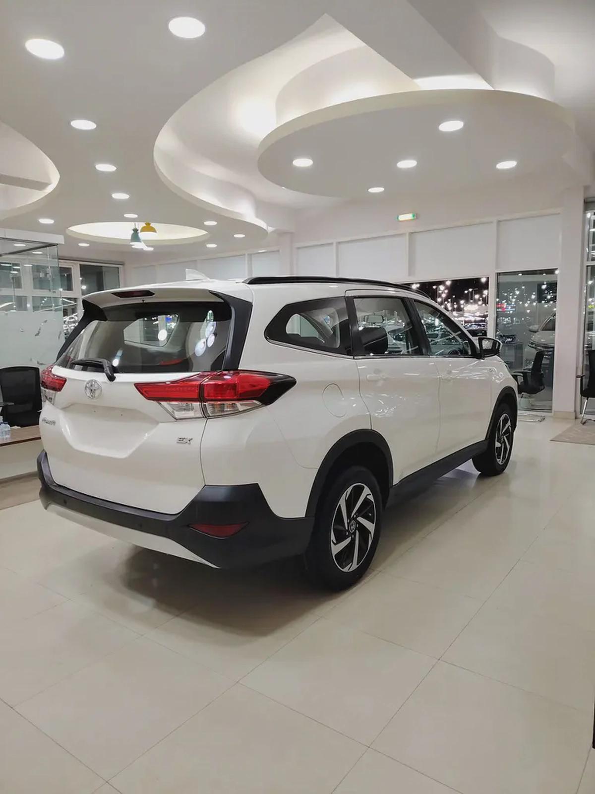 Toyota Rush GX 2022 - GCC Specs - Excellent Condition-5-5