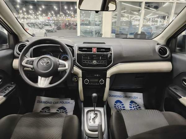 Toyota Rush GX 2022 - GCC Specs - Excellent Condition