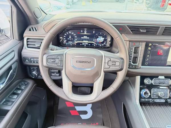 جي ام سي يوكن دينالي ابيض / رمادي خليجي الكندي 2023 GMC Yukon Denali - GCC Specs