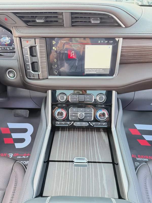 جي ام سي يوكن دينالي ابيض / رمادي خليجي الكندي 2023 GMC Yukon Denali - GCC Specs