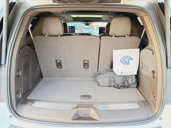 جي ام سي يوكن دينالي ابيض / رمادي خليجي الكندي 2023 GMC Yukon Denali - GCC Specs