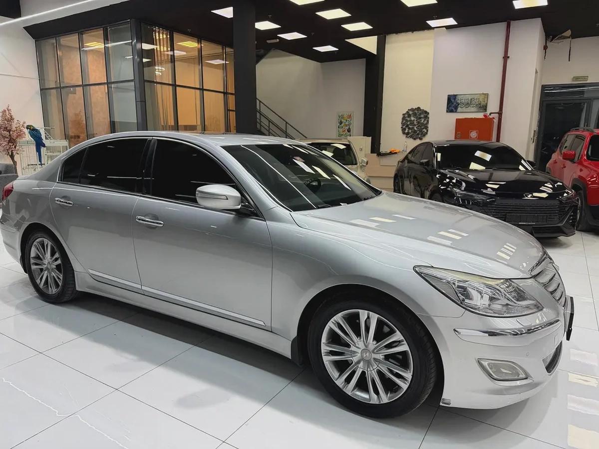 Genesis Gcc Full option-2-2