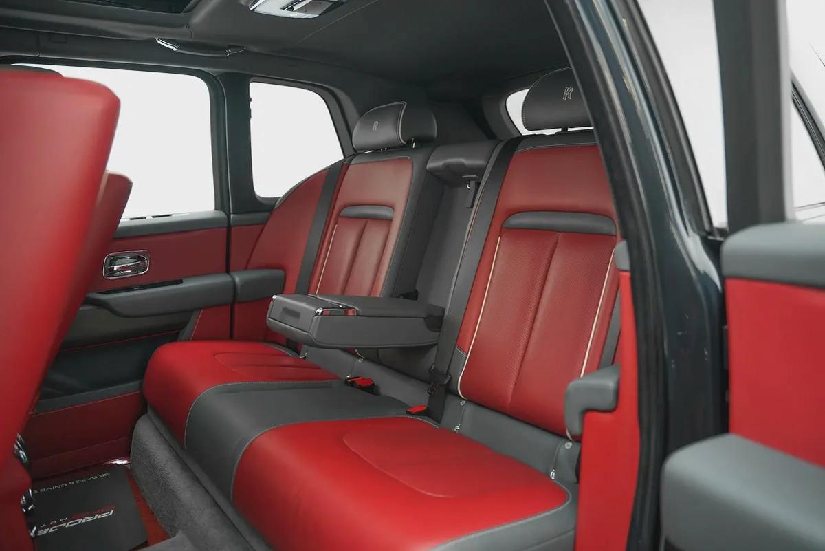 2019 ROLLS ROYCE CULLINAN FACELIFT-12-12