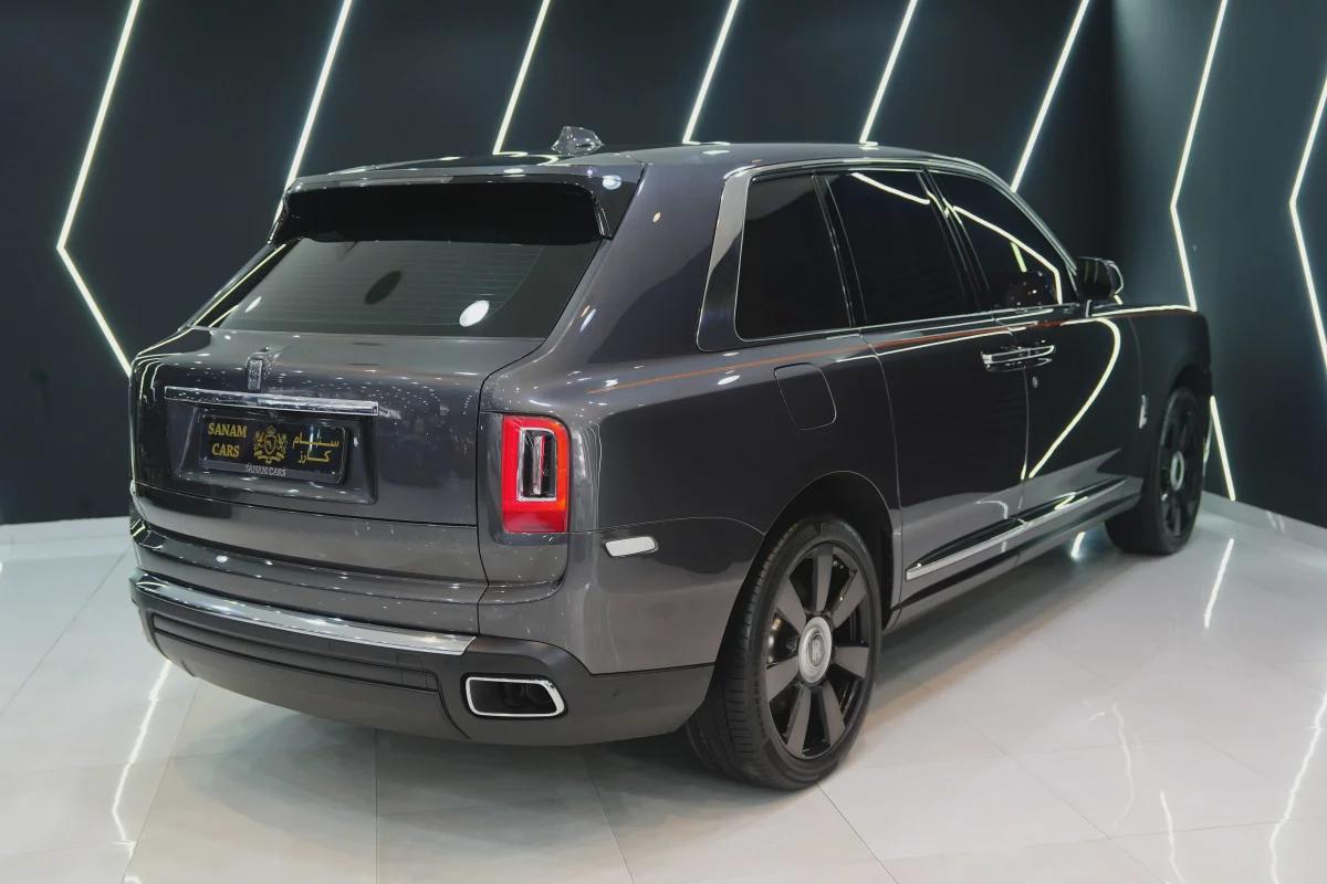 Rolls-Royce Cullinan-5-5