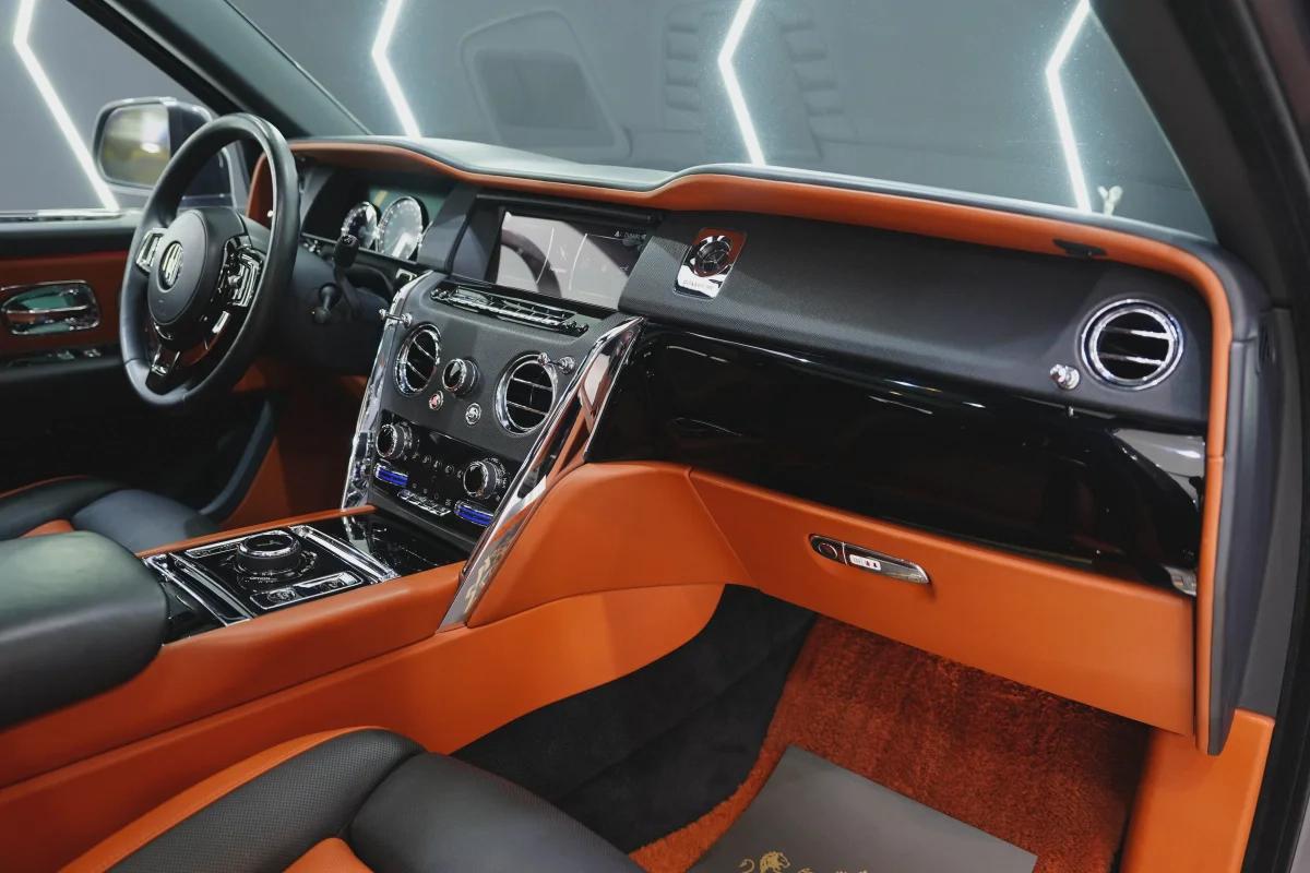 Rolls-Royce Cullinan-9-9