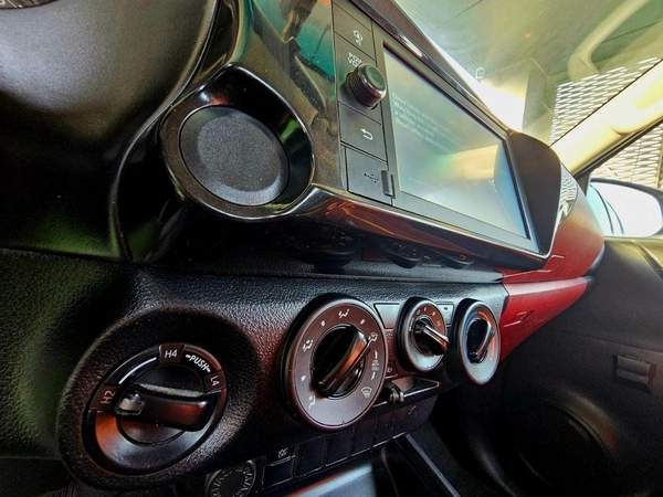 Toyota Hilux PATROL/ AUTO GEAR/ WIDE BODY / AUTO WINDOWS / FULL OPTION