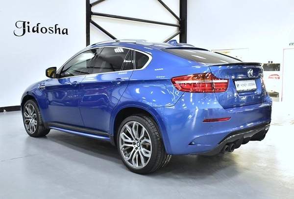 BMW X6 M ( 2013 Model ) in Blue Color GCC Specs