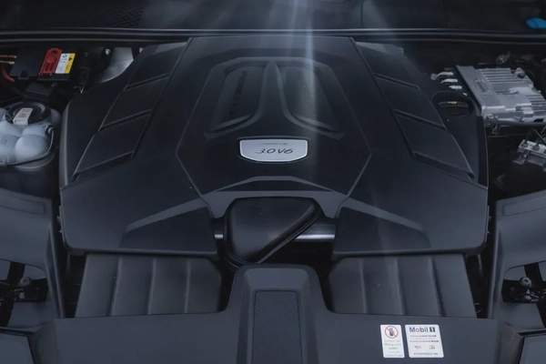 Porsche Cayenne Coupé 2021