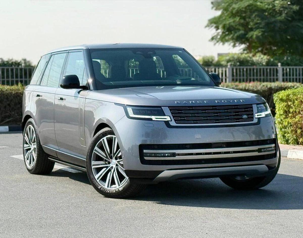 RANGE ROVER VOGUE SE P360 | BRAND NEW | MODEL: 2025 | GCC SPECS | 5 YEARS WARRANTY AND SERVICE CONTRACT WITH AGENCY-0-0