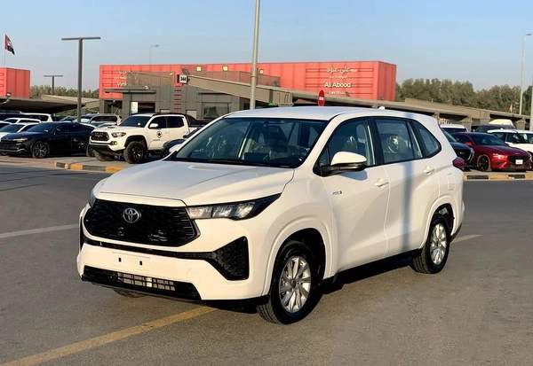 Toyota Innova SE+