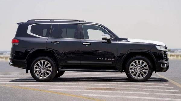 Toyota Land Cruiser VXR Diesel Full Option