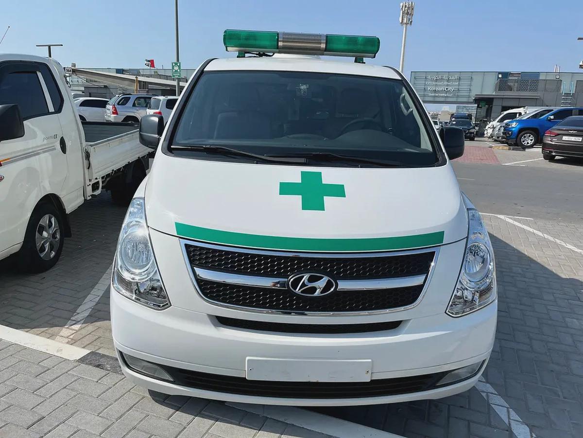 Hyundai H1-2-2