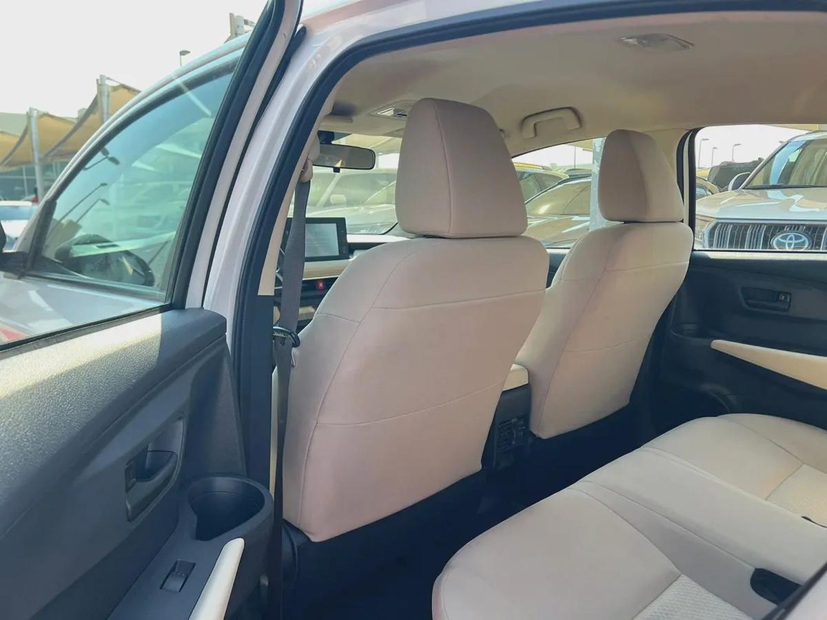 2023 | Toyota Yaris | GCC | V4, 1.5L | Ref#979-11-11