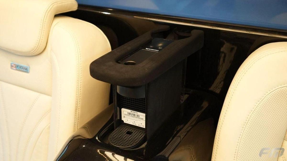 Mercedes-Benz V 300 VIP BUSINESS VAN – FULL LUXURY OPTION | BRAND NEW | GCC | 2025-14-14