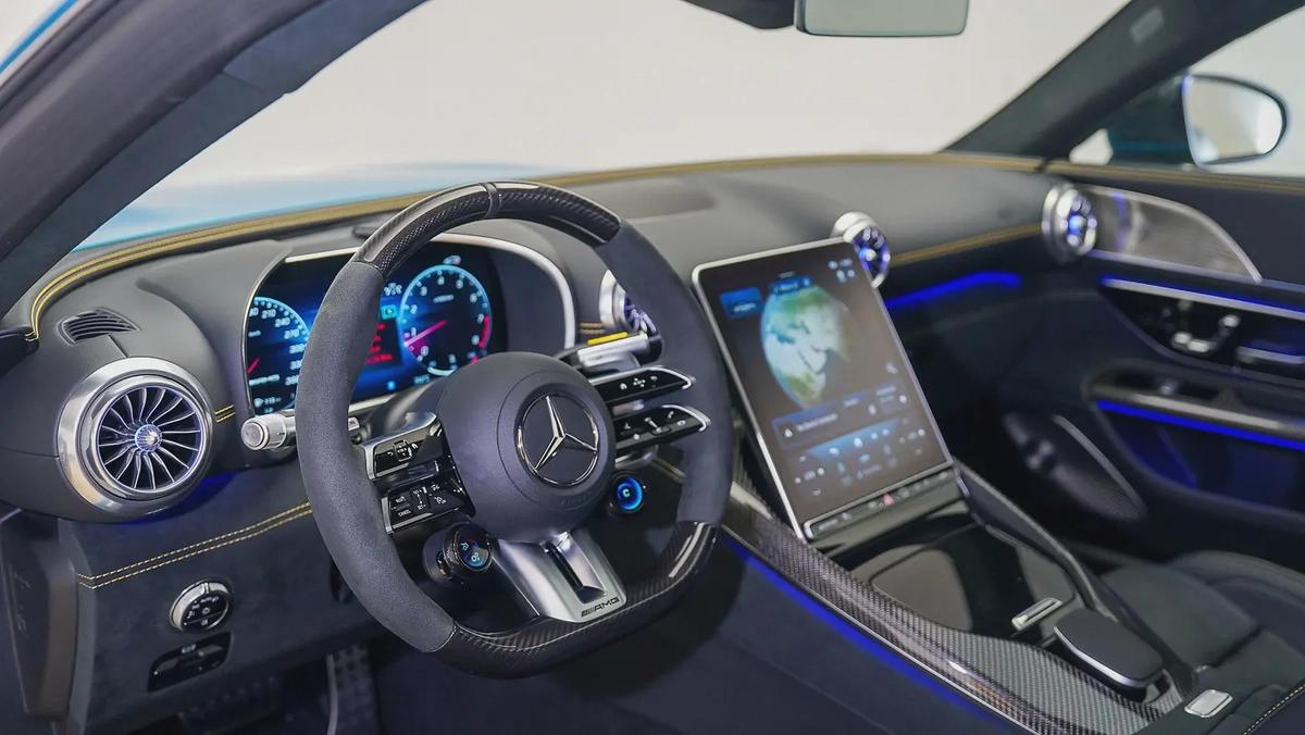 AMG GT63 | AED 8,647 PM | Up to 3 Years Warranty Unlimited |-3-3