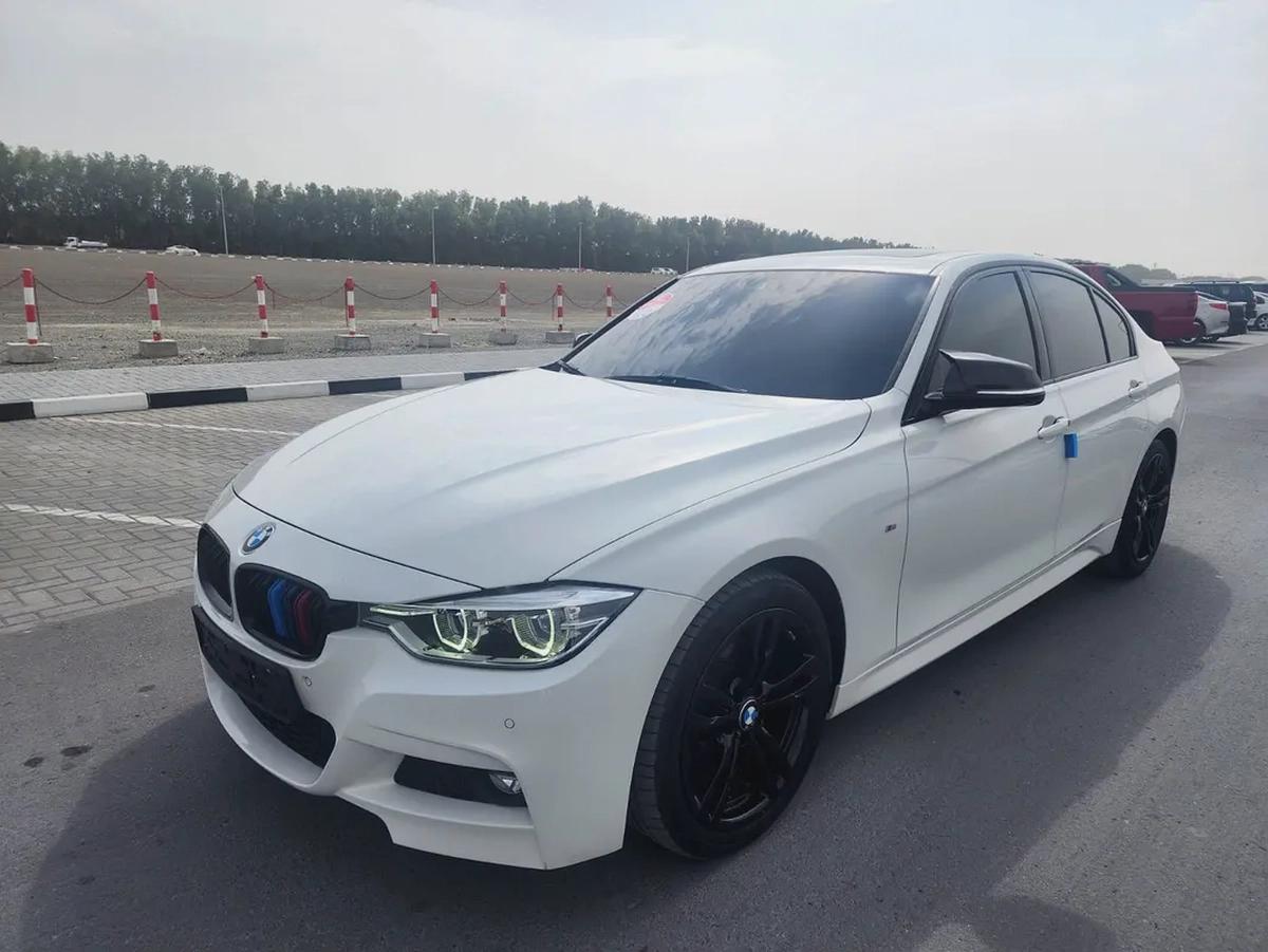 BMW 320i M line-0-0
