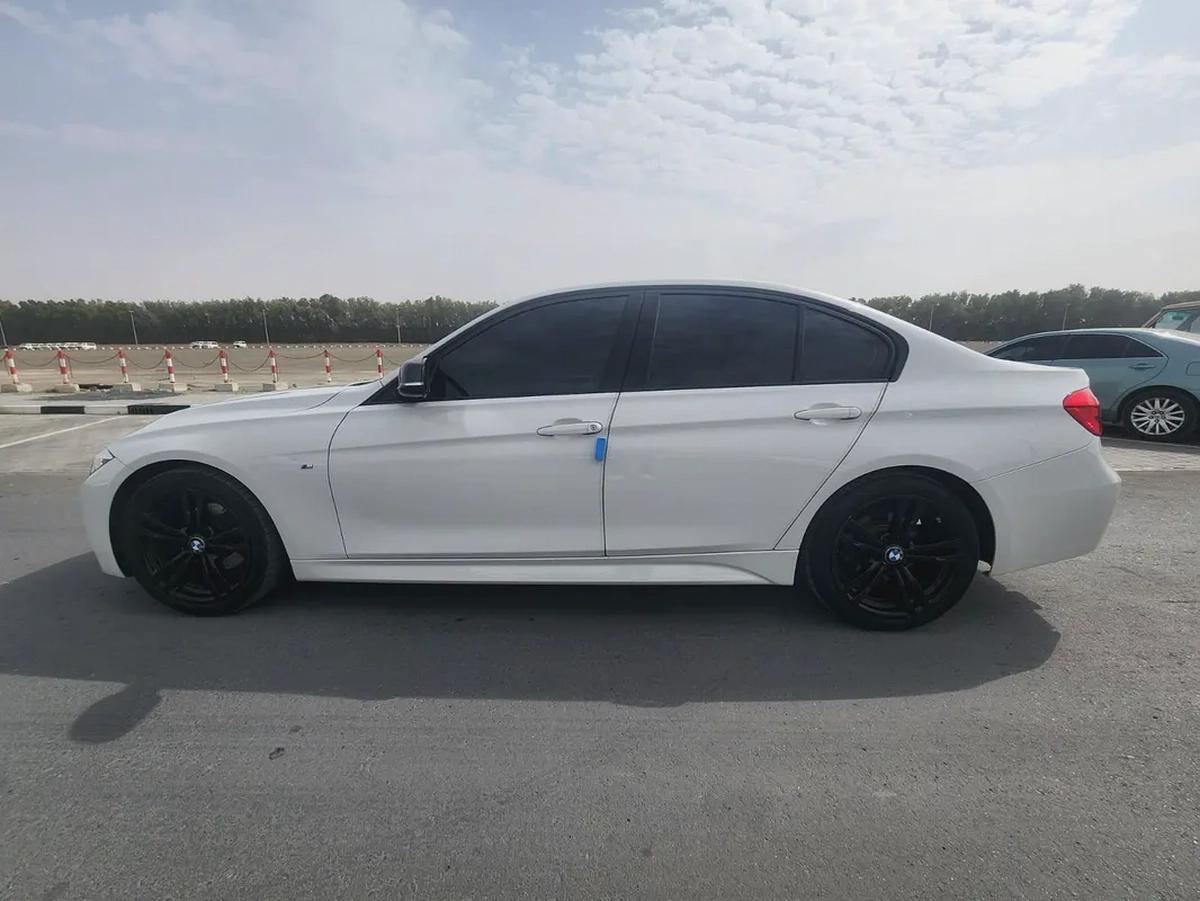 BMW 320i M line-5-5