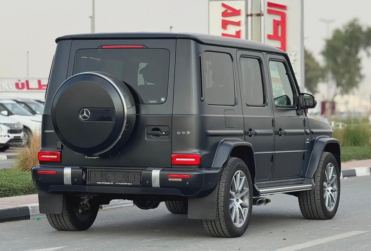 BENZ G63 | 2024 | 8000Km Done Only | MINT CONDITION | FRESH JAPAN IMPORT-6-6