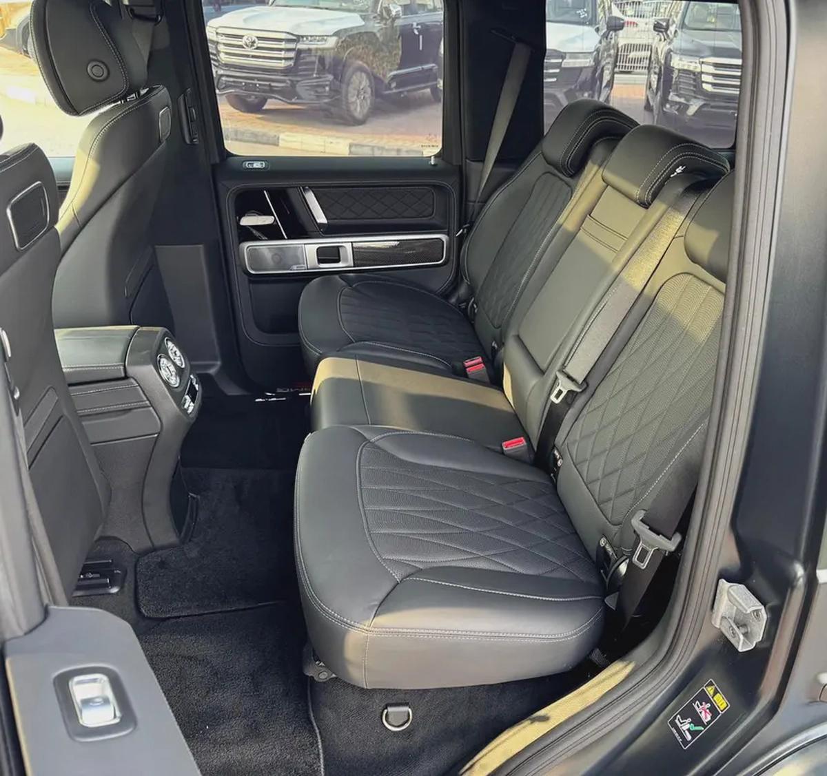 BENZ G63 | 2024 | 8000Km Done Only | MINT CONDITION | FRESH JAPAN IMPORT-9-9