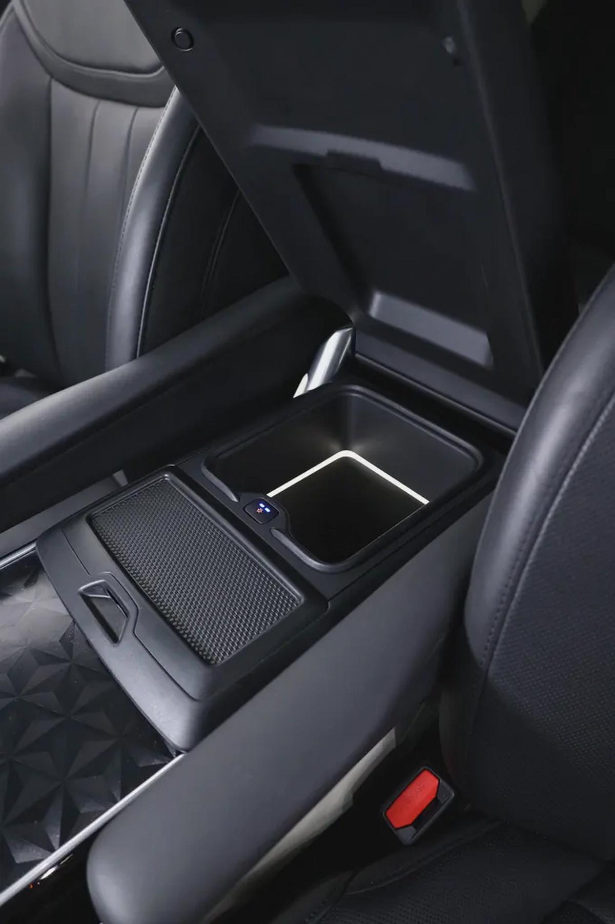 RANGE ROVER V8 P530 FULLY LOADED + REAR ENTERTAINMENT-9-9