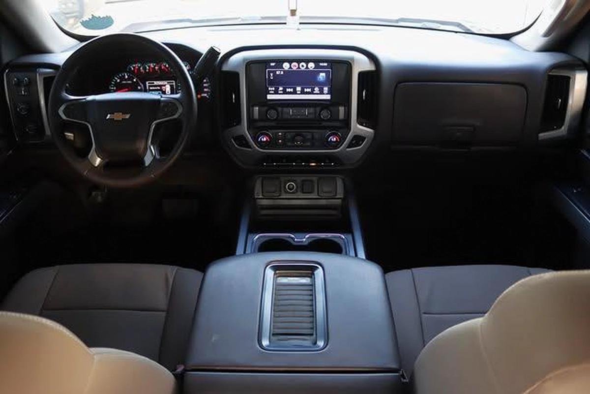 Cheverolet Silverado 2017 LT-7-7