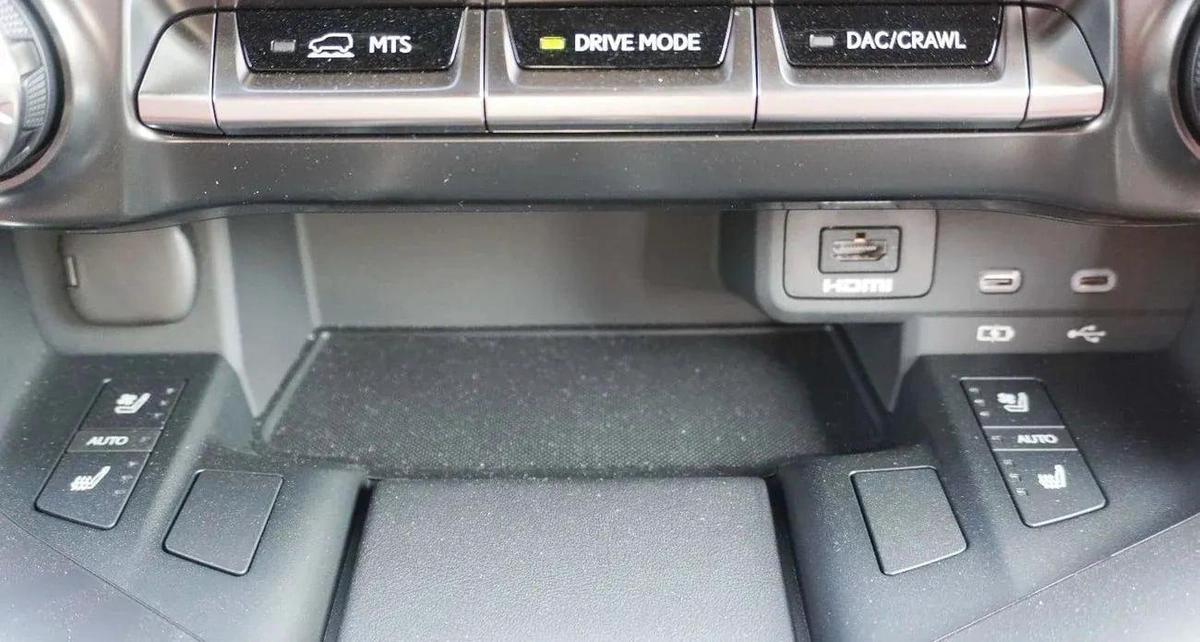 Lexus LX 700h LX700H VIP full option-15-15