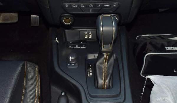 Ford Ranger Wildtrak 3.2L (200 HP)