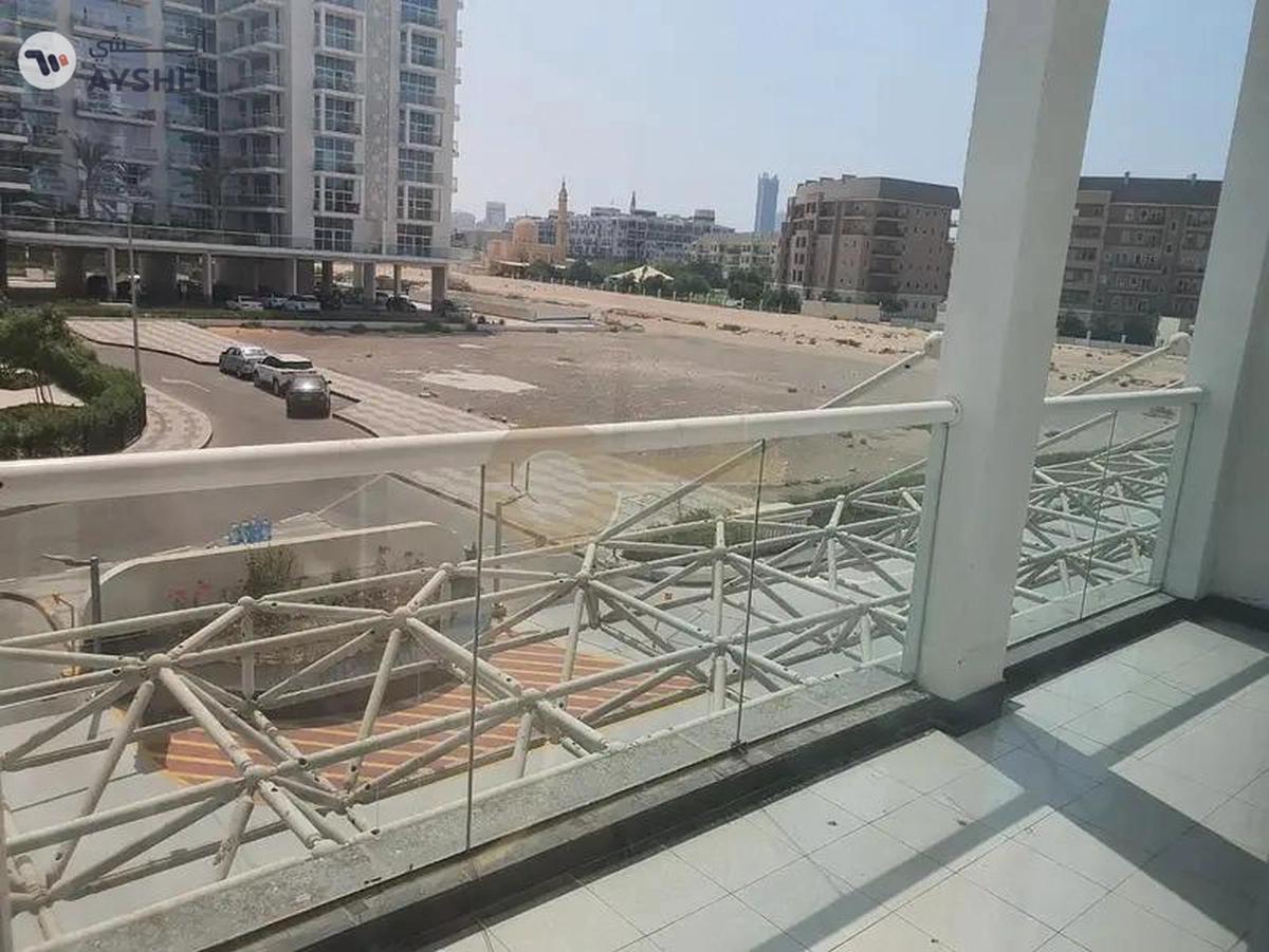 Massive Apartment | Garden + Terrace | 1 BED-14-14