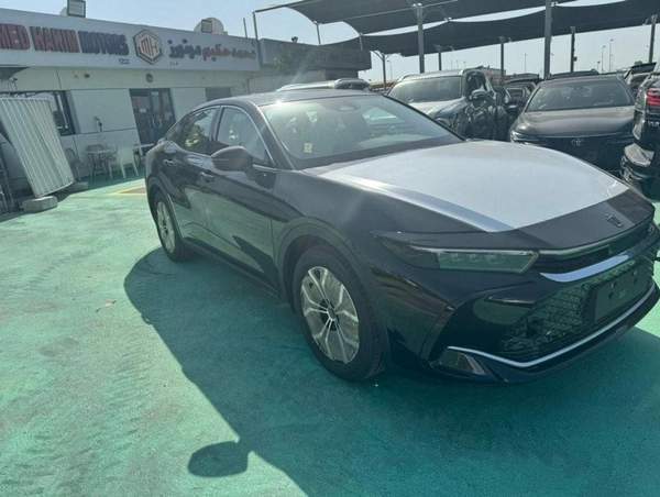 Toyota Crown TOYOTA CROWN 2.5L HYBRID FULL OPTION 2026 GCC FULL OPTION GCC SPECS