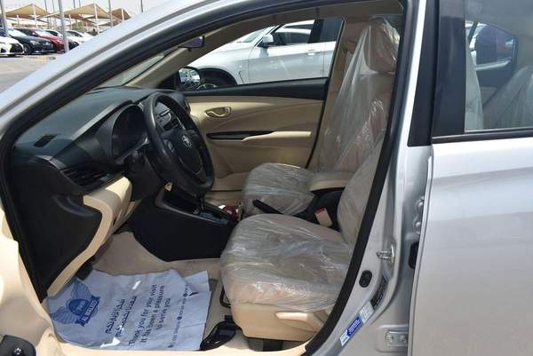 Used Toyota Yaris 1.5L SE 2022