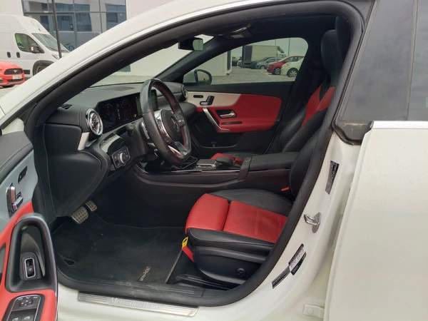 Mercedes-Benz CLA 250 2023