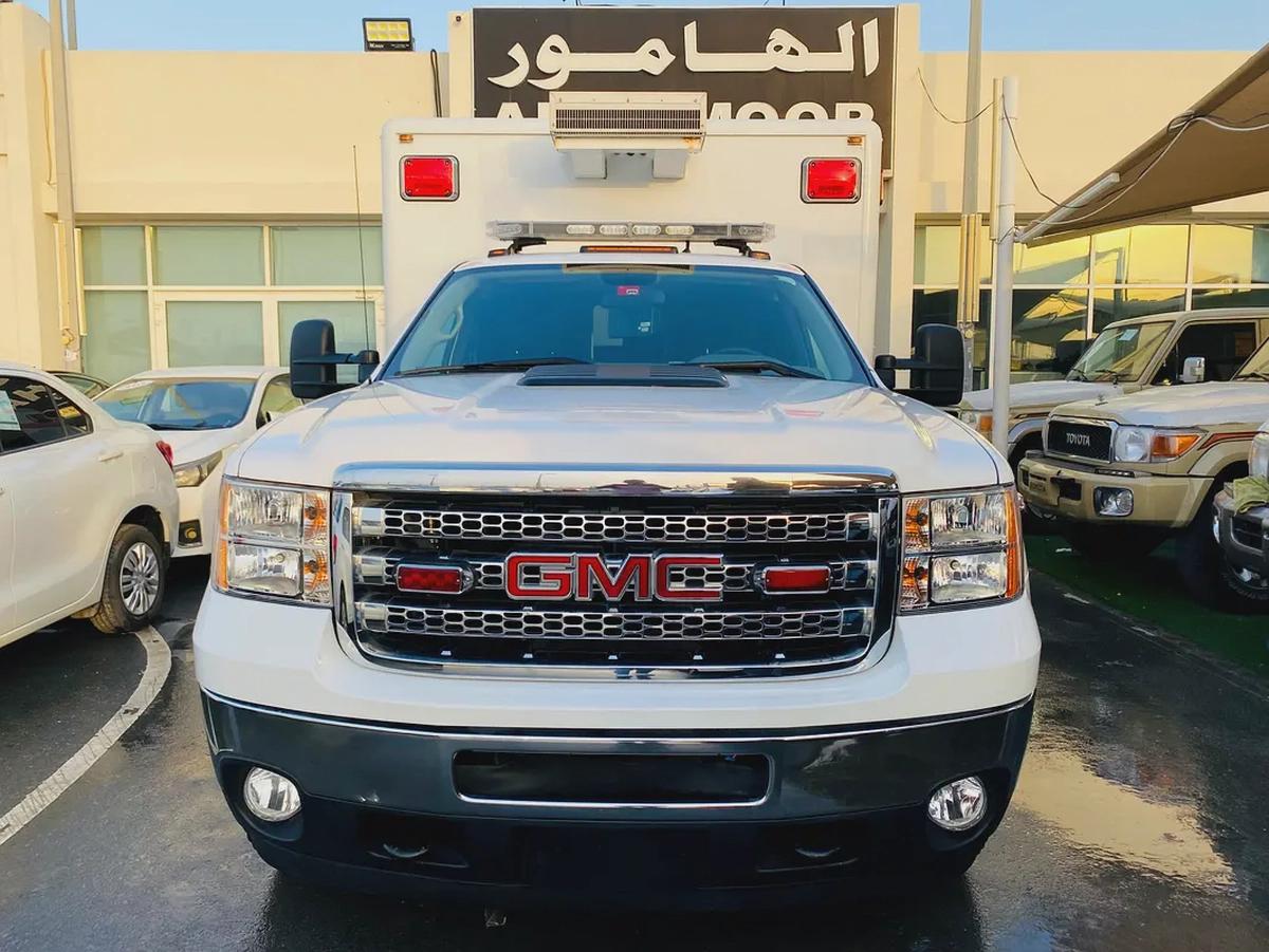 GMC Sierra 3500 HD 2013 - GCC Specs-0-0