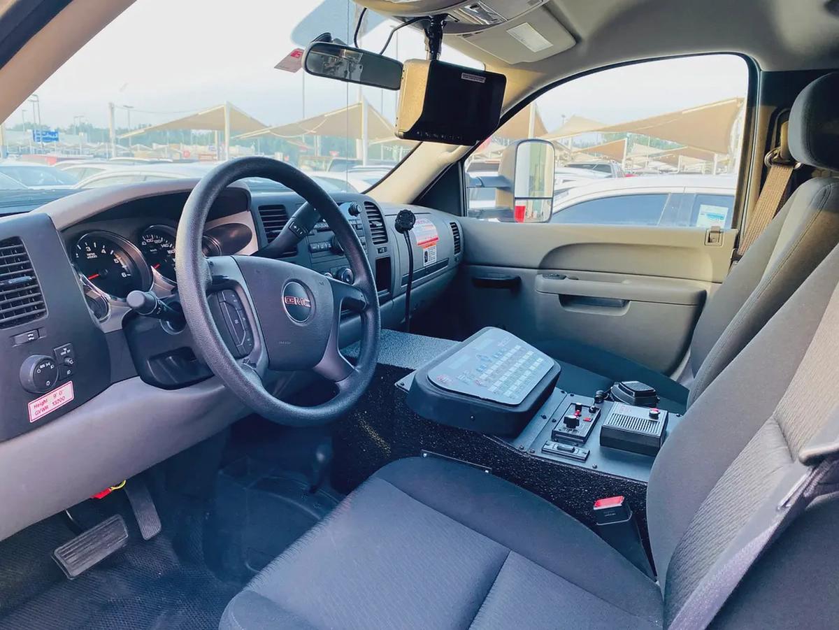 GMC Sierra 3500 HD 2013 - GCC Specs-6-6