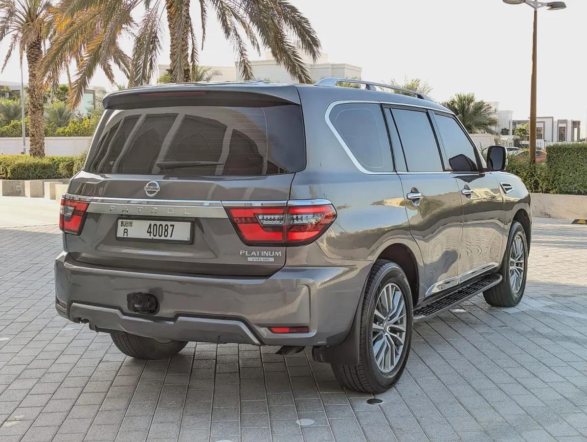 NISSAN PATROL 2013 FACELIFTED 2024 SE PLATINUM GCC V6 4.0L IN EXCELLENT CONDITION-12-12