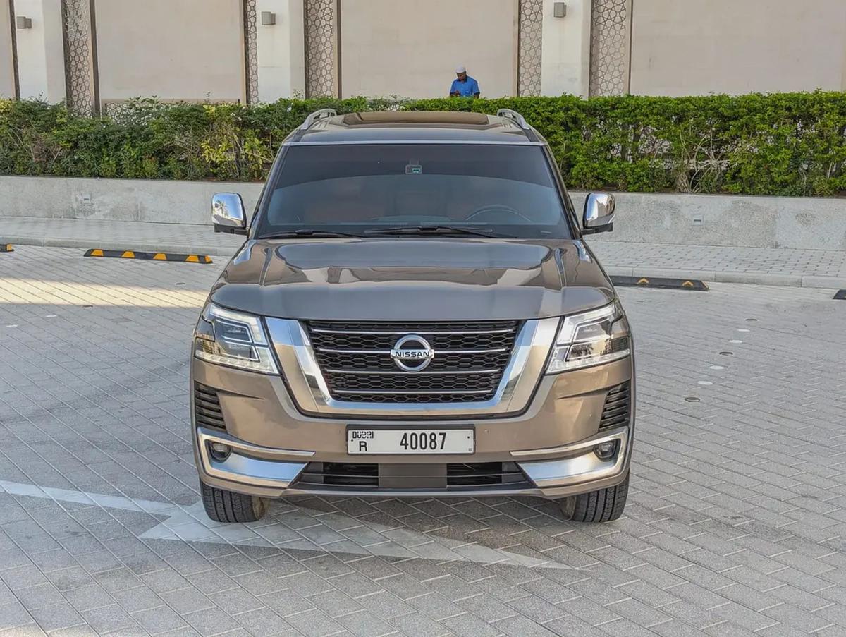 NISSAN PATROL 2013 FACELIFTED 2024 SE PLATINUM GCC V6 4.0L IN EXCELLENT CONDITION-16-16
