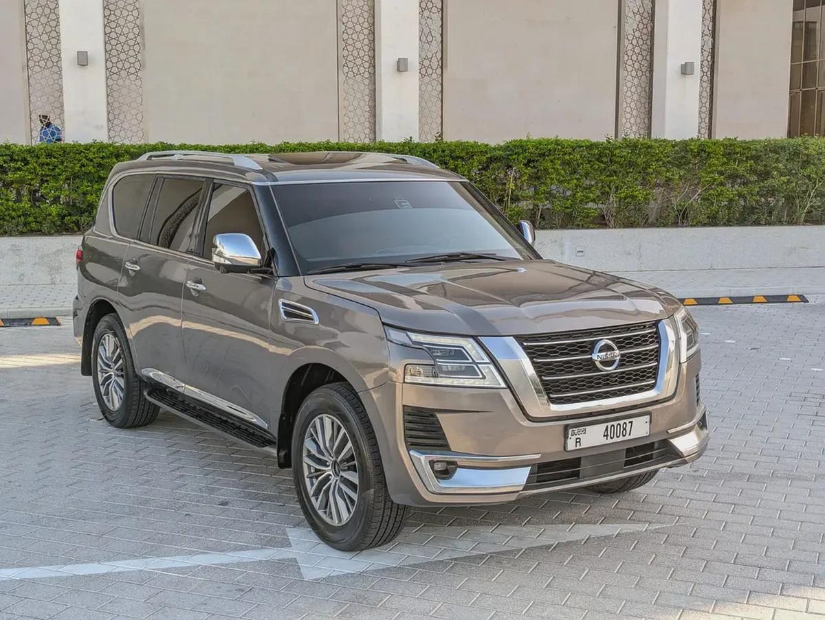 NISSAN PATROL 2013 FACELIFTED 2024 SE PLATINUM GCC V6 4.0L IN EXCELLENT CONDITION-18-18