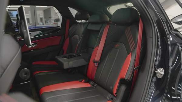 2022 BENTLEY BENTAYGA