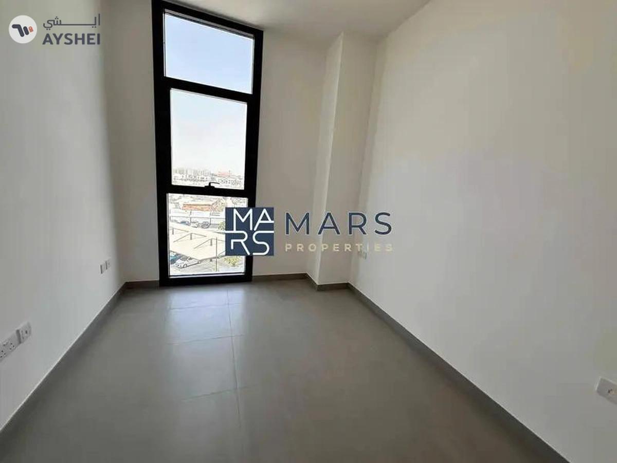 Big one bedroom with gym pool and parking-1-landscape