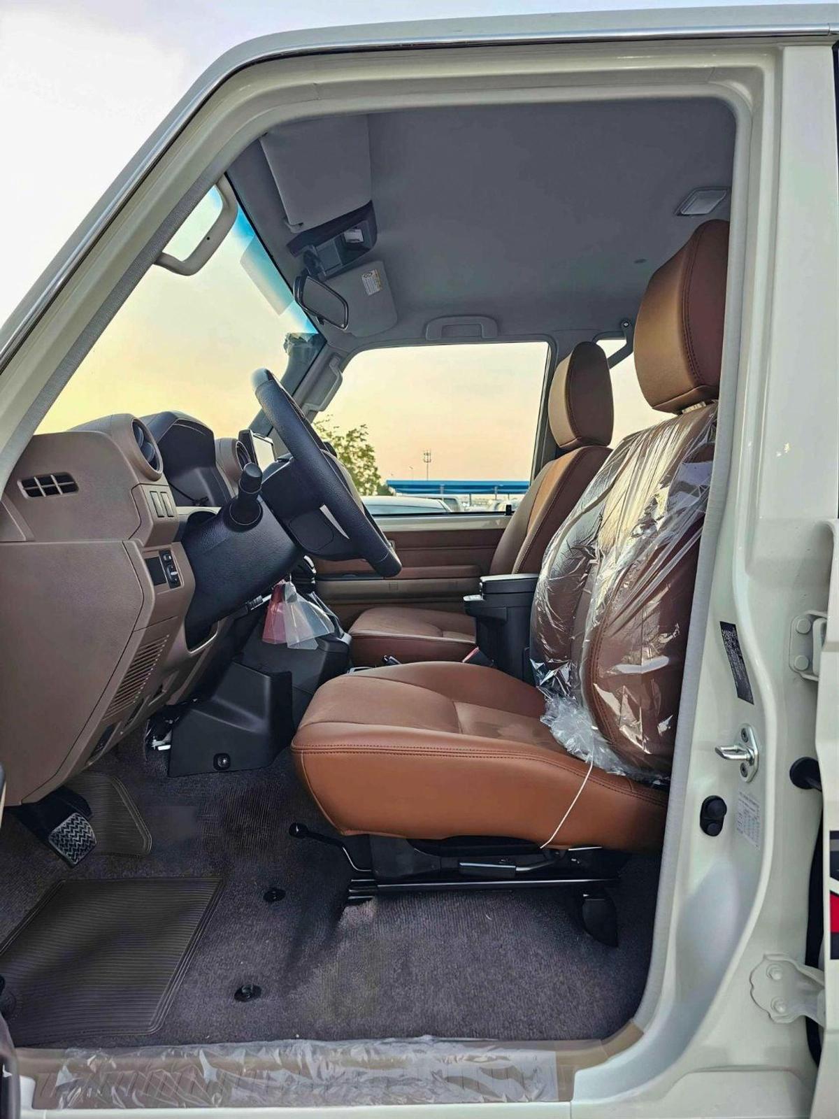 Toyota Land Cruiser 70 LX LC76 | 4.0L V6 PETROL | A/T | LEATHER SEATS | DVD+CAMERA | DIFF LOCKS | 5 DOORS (CODE#H76PAF)-9-9