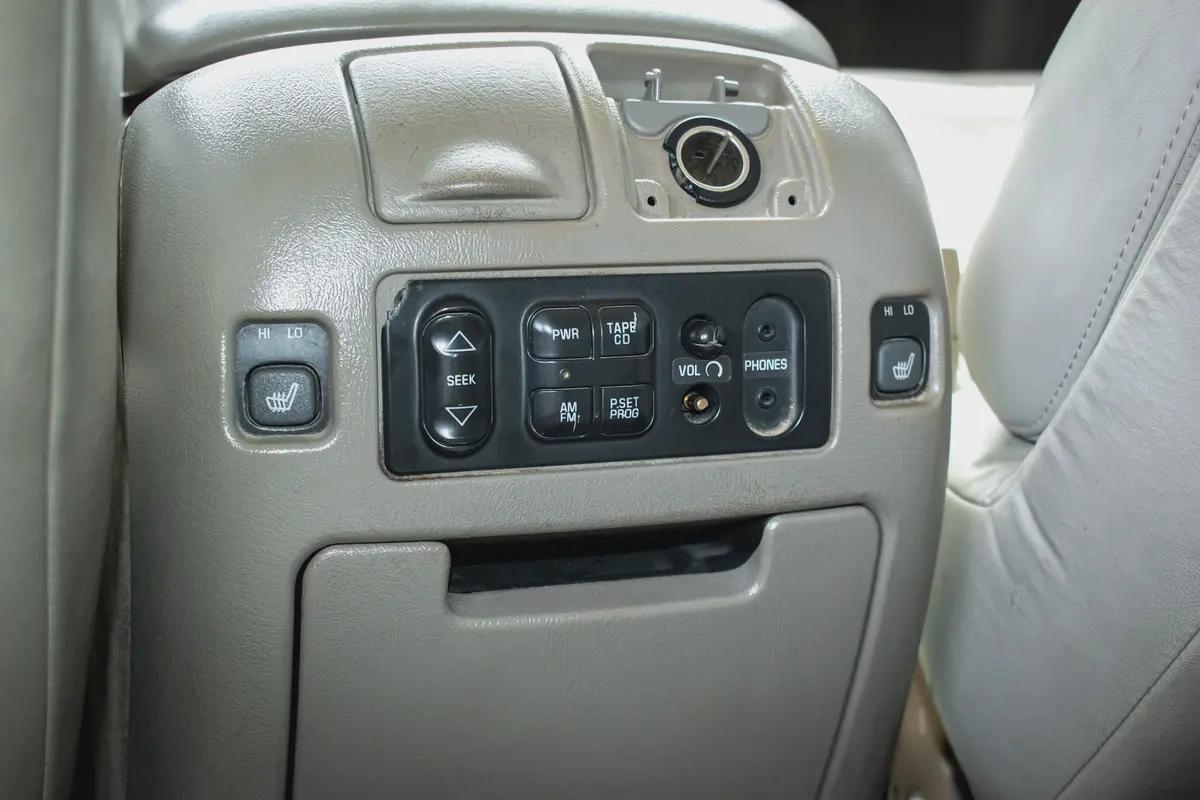 2001 - GMC YUKON XL DENALI - JAPAN IMPORTED-16-16