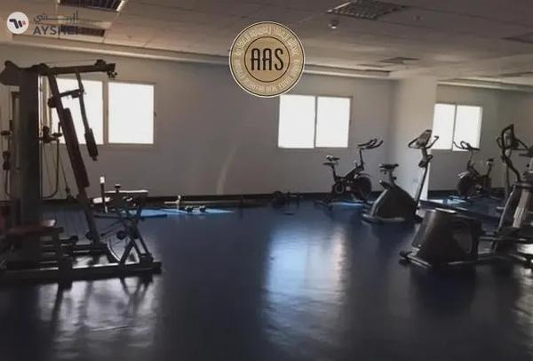 Easy access to metro huge 1bhk with all amenities