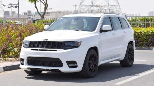Jeep Grand Cherokee SRT 6.4 L V8