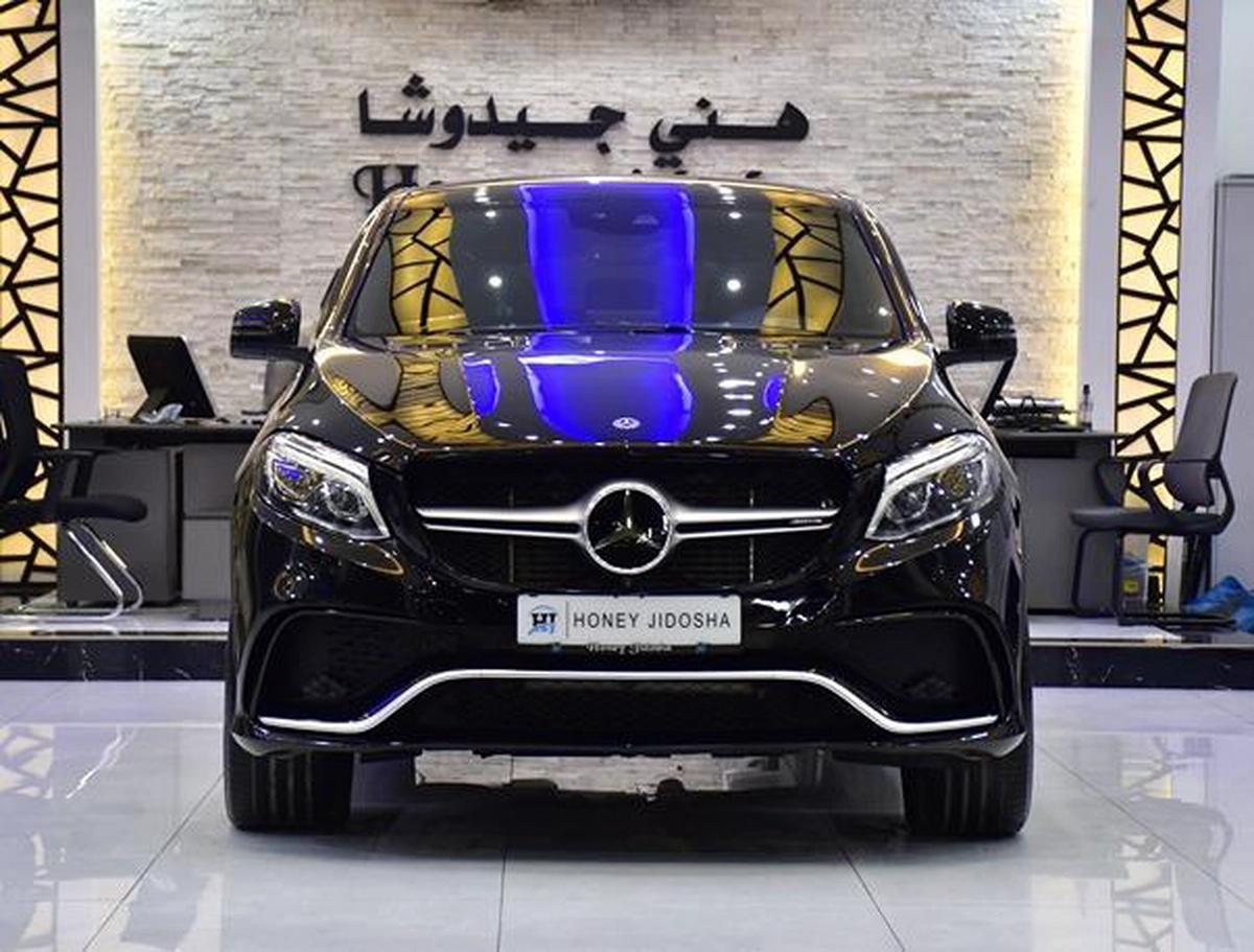 Mercedes Benz GLE 350d ( 2018 Model ) in Black Color European Specs-0-0