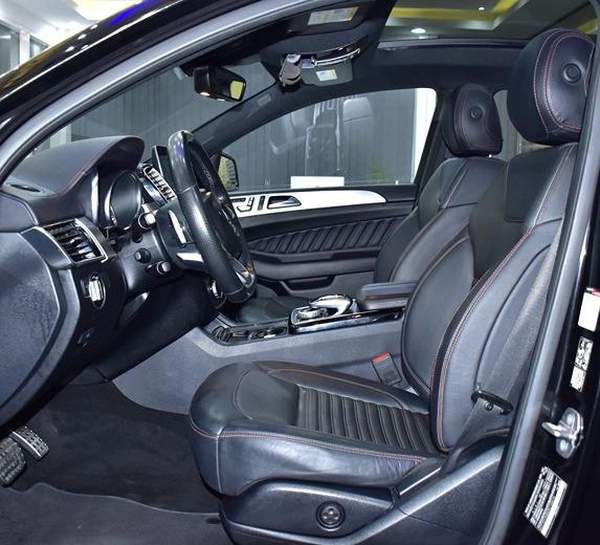Mercedes Benz GLE 350d ( 2018 Model ) in Black Color European Specs